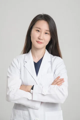 Dr. Eunbi Seo